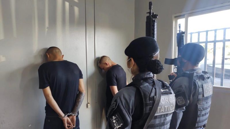 MPE, PM e PRF realizam apreensão de drogas com membros de facção criminosa em Santana