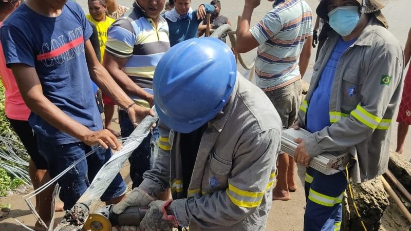 Ladrões rompem cabos elétricos e deixam moradores da Ilha de Santana sem energia