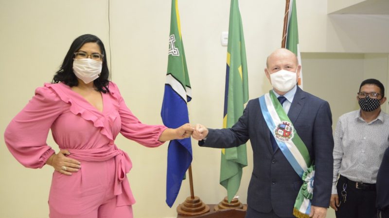 Cerimônia: empossados prefeito, vice e vereadores de Santana