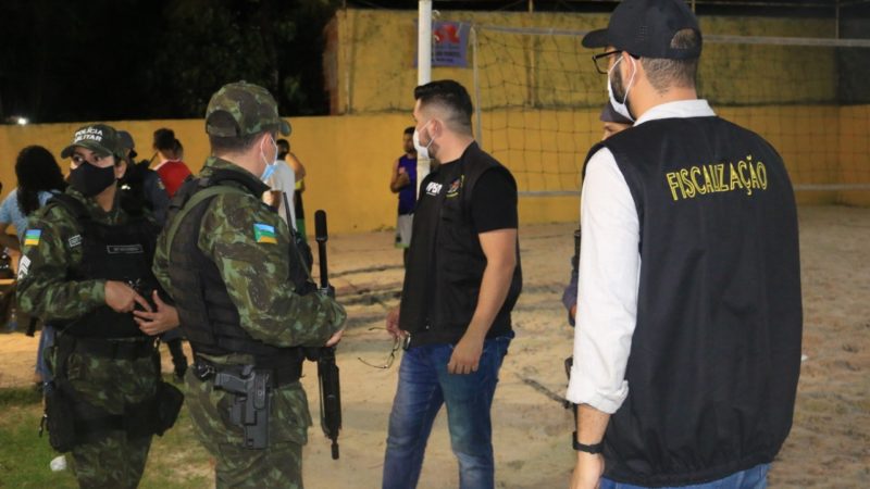 Prefeitura de Santana realiza fiscalização para verificar o cumprimento do decreto de combate à COVID-19