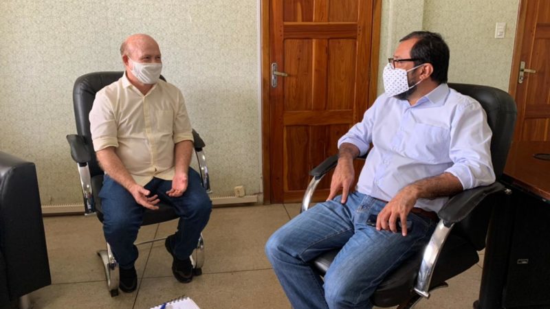 Prefeito Bala e deputado Camilo discutem ações para retomar economia e gerar empregos em Santana