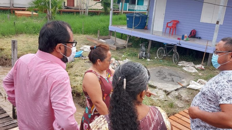 Deputado Camilo pede à CAESA que resolva a falta de água no Igarapé da Fortaleza e outros bairros