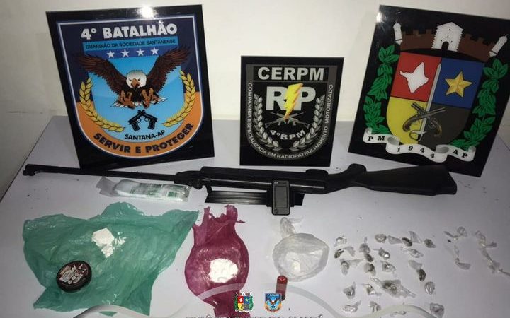 Polícia Militar de Santana prende homem acusado de tráfico de drogas