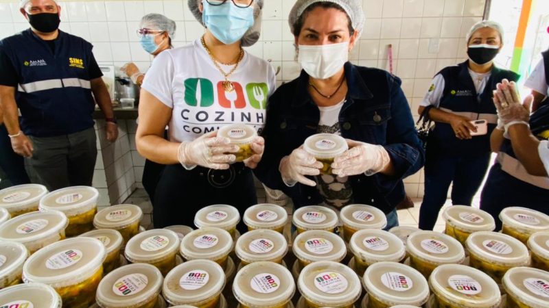 Cozinha Comunitária: Prefeitura de Santana leva almoço para a comunidade através de programa social