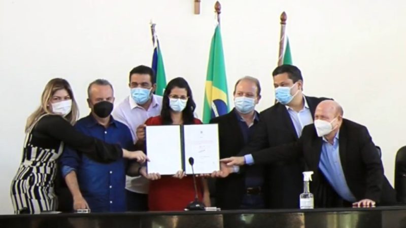 Davi, Bala e ministro do MDR anunciam recursos para o primeiro conjunto habitacional de Santana