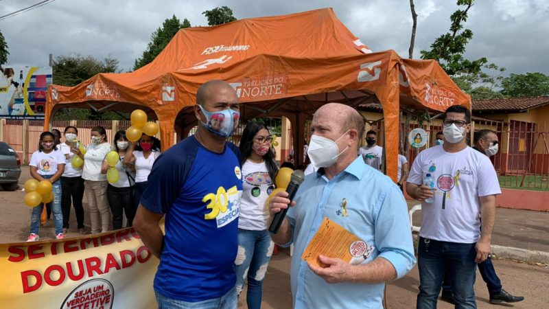 Com blitzes educativas, Setembro Dourado segue com ações de conscientização em Santana