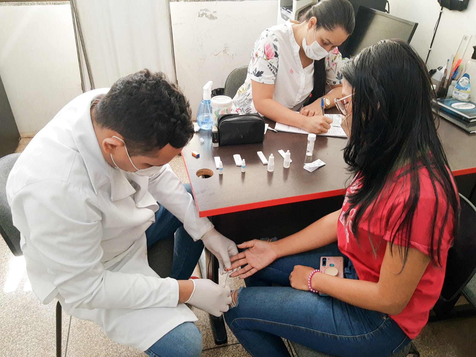 PMS: ação promove atendimentos voltados à saúde dos servidores da Educação em Santana