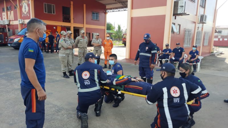 Em Santana, Samu realiza treinamento em atendimento Pré-Hospitalar com simulação de acidente