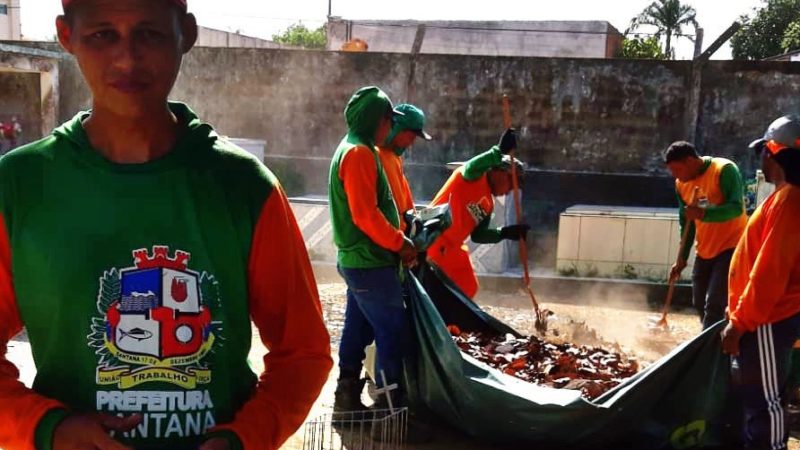 PMS realiza mutirão de limpeza nos cemitérios visando o do dia de finados