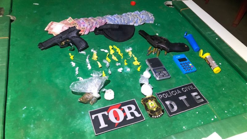 Em Santana: Mãe e dois filhos são presos com drogas e armas em bar usado para tráfico