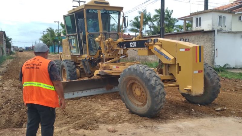 Aumenta número de bairros contemplados com serviços de limpeza, remoção de entulhos e asfaltamento em Santana