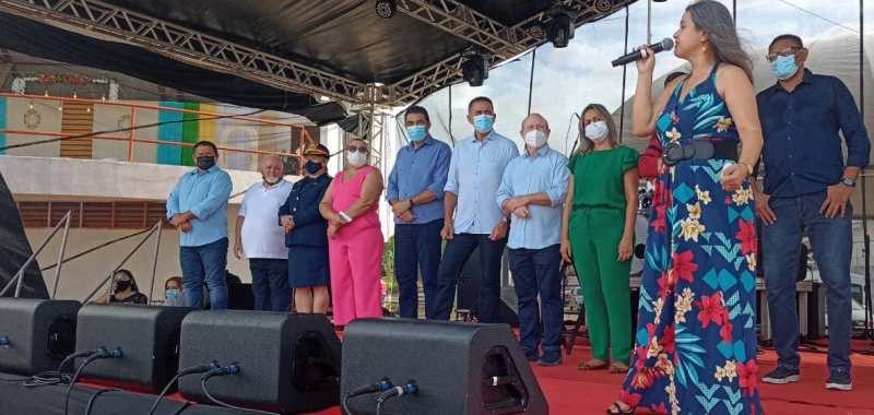 “O maior presente que a cidade tem é ver um ambiente melhor devido à gestão de Bala Rocha”, diz Waldez nas comemorações de 34 anos de Santana