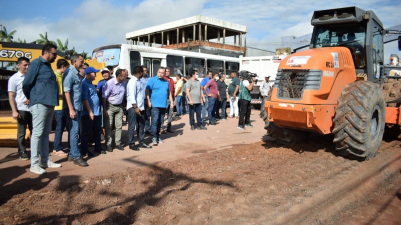 Igarapé da Fortaleza: Prefeitura de Santana e Governo do Estado unem força e garantem asfaltamento para o bairro