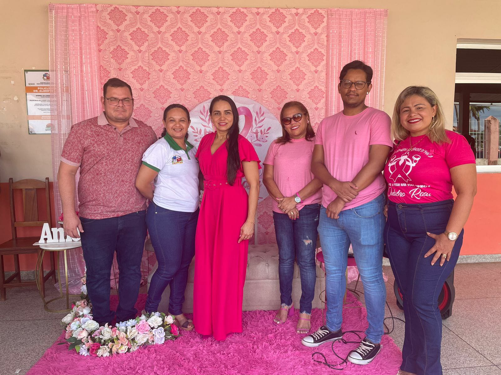 Outubro Rosa: Prefeitura de Santana realiza ação no mês de conscientização sobre o câncer de mama
