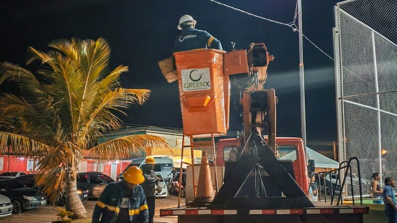 Iluminação Pública: praças, ruas e avenidas de Santana são contempladas com mais de 700 luminárias em LED