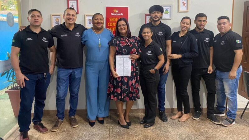 Troca: Maria Nogueira é empossada como nova conselheira tutelar de Santana