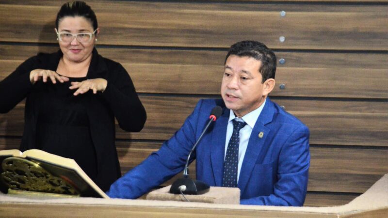 Vereador Edinoelson Careca solicita a instalação de placas solares no Arquipélago Bailique