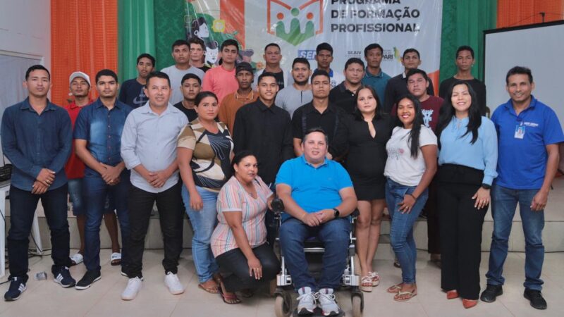 Pedra Branca realiza aula inaugural do Programa de Formação Profissional
