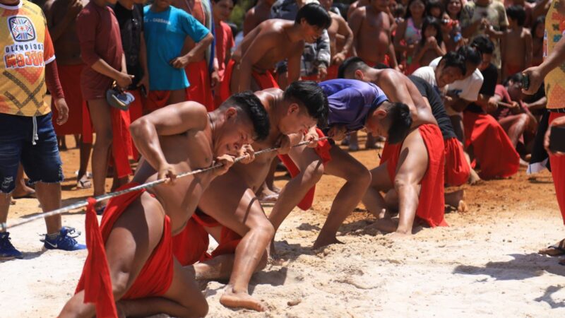 Abertura da Olimpíada Wajãpi é marcada por rituais de dança e pinturas corporais