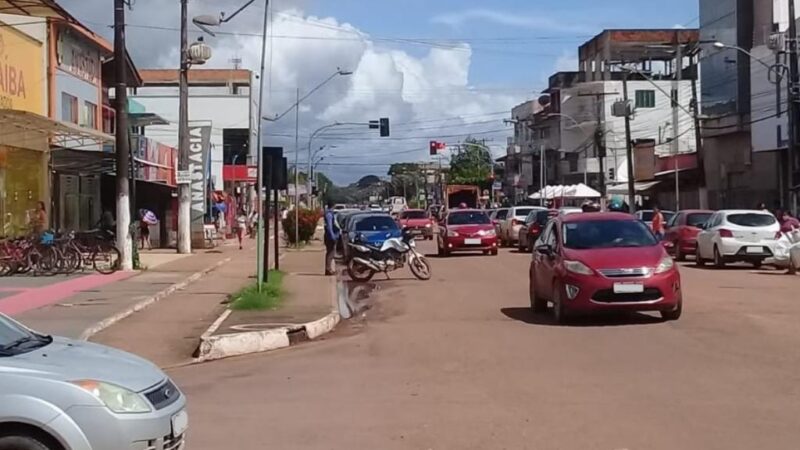 Prefeitura de Santana injeta mais de 3,5 milhões com pagamento do 13º salário