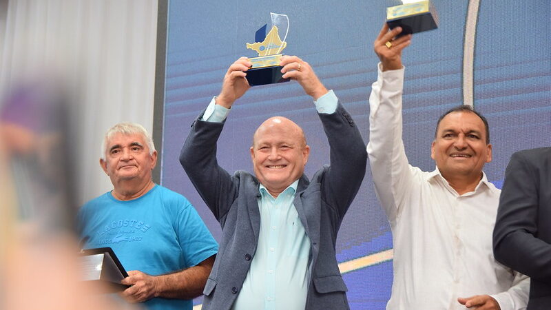 Prefeito Bala Rocha segue avançando promovendo o desenvolvimento de Santana