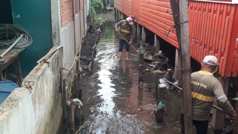 PMS intensifica ações de limpeza e desobstrução de córregos e canais da cidade