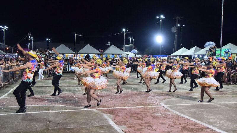 “Nossa gestão buscou a valorização da nossa quadra junina”, diz prefeito Bala durante o Forrozão da ACES