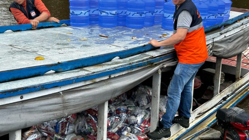 Comunidade quilombolas de Santana recebem ajuda humanitária com cestas básicas e água