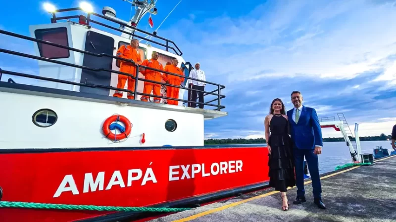 Tecnológico: Clécio celebra chegada do Navio Hidrográfico Amapá Explorer