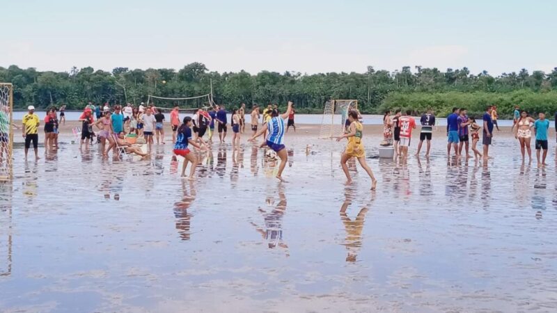 Santana Verão 2025: Competições esportivas e mbanho de rio movimentam a Praia do Vermelho