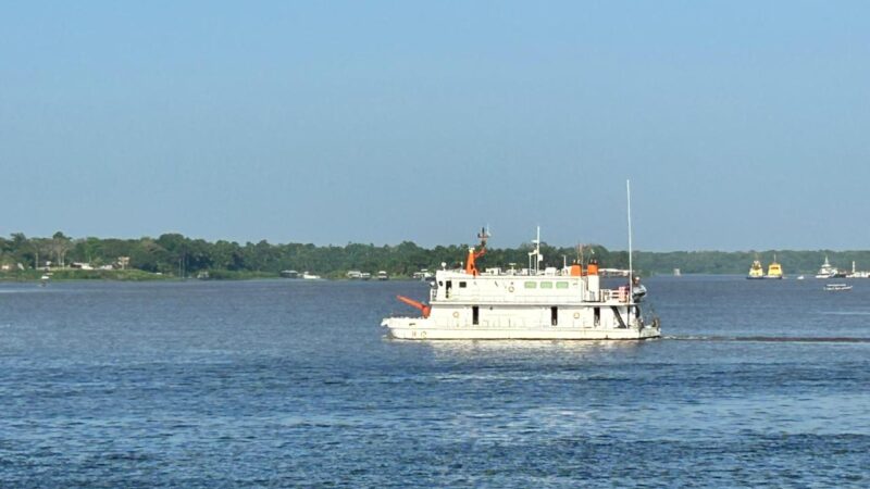 Companhia Docas de Santana acompanha serviço de batimetria realizado pela Marinha do Brasil