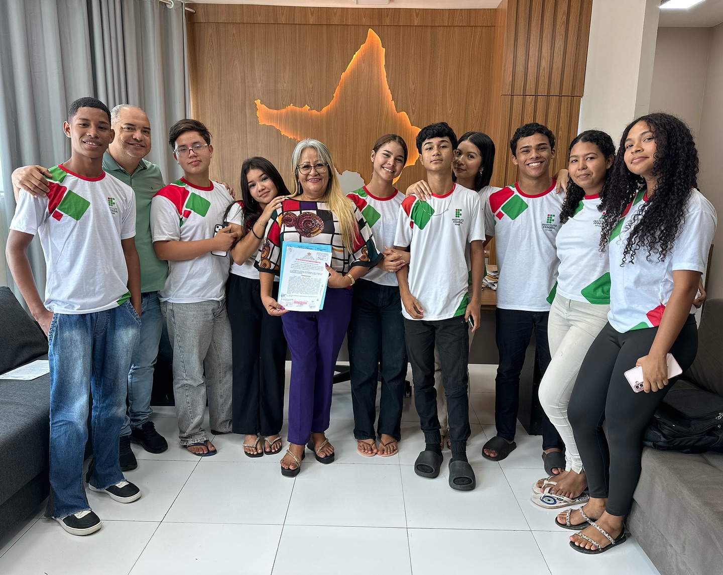Alunos mazaganenses do Ifap Santana são recebidos na Prefeitura de Mazagão