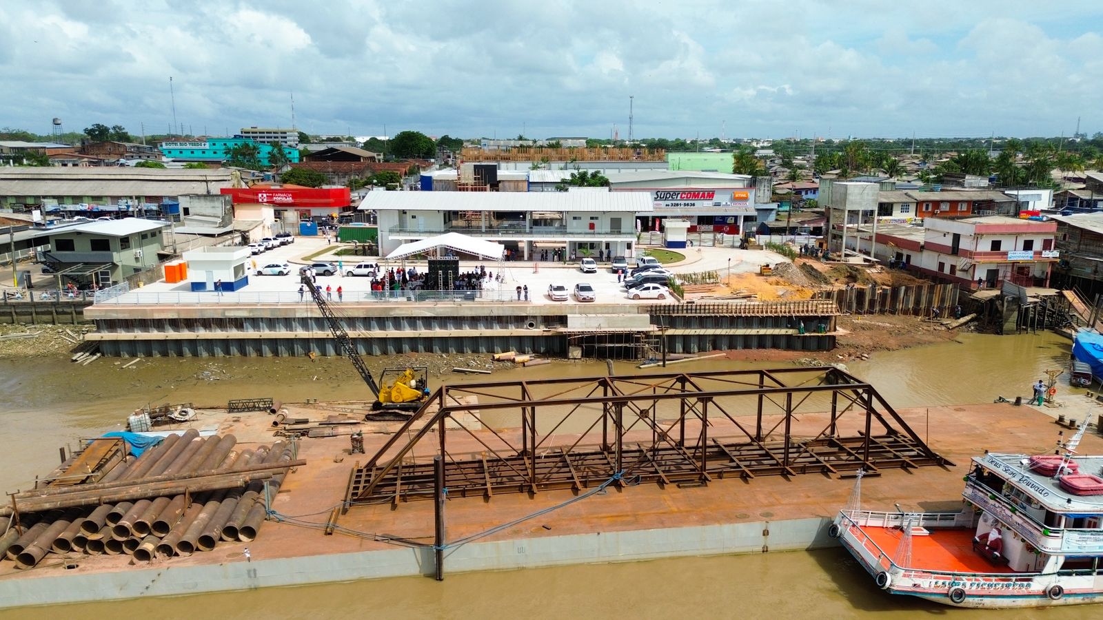 Melhoria fluvial: Cais Flutuante do Porto do Povo já está em Santana