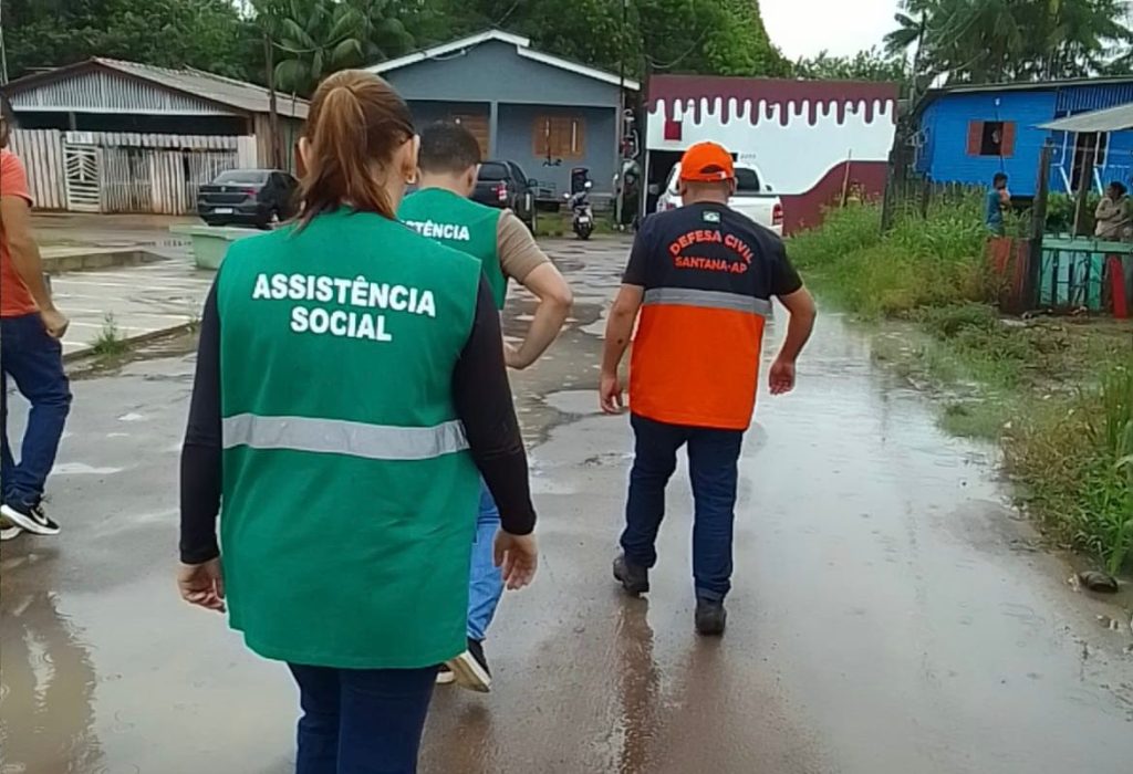 Prefeitura de Santana intensifica ações de prevenção a alagamentos no período chuvoso