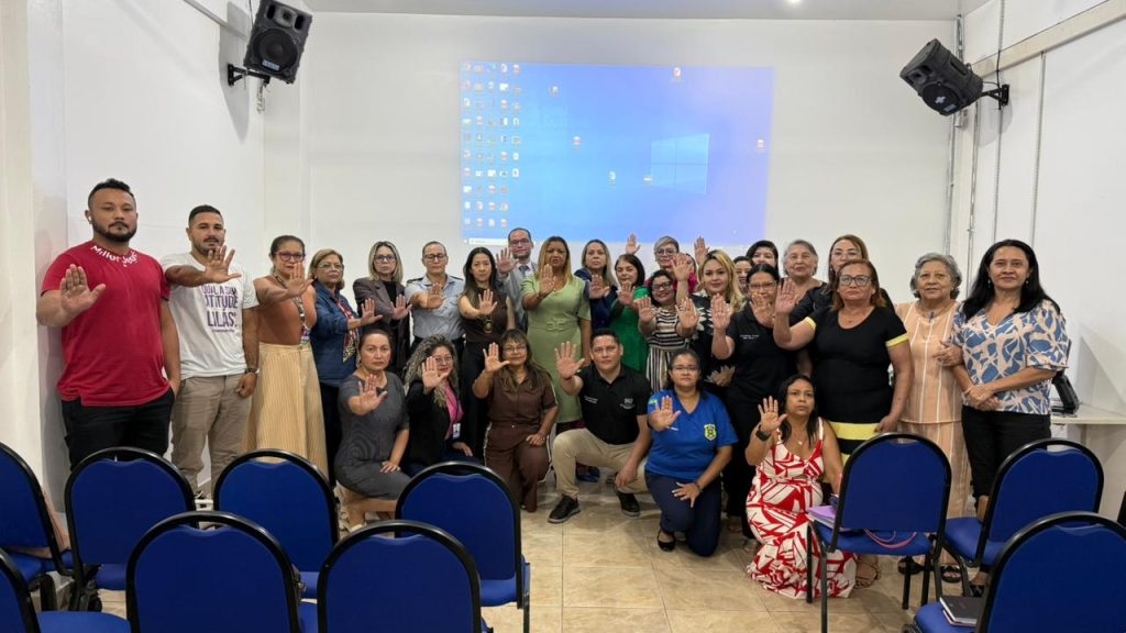 PMS reúne Rede de Atendimento à Mulher visando plano de combate ao feminicídio