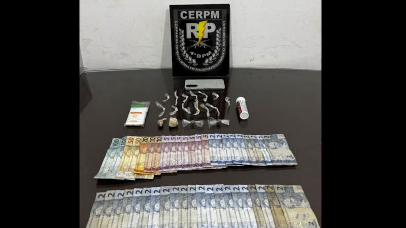 Após atitude suspeita, homem é preso por tráfico de drogas em Santana