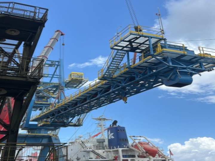 Novo Shiploader: Operação marca avanço na modernização do Porto de Santana