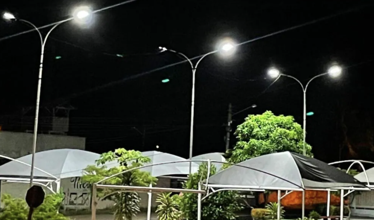 Prefeitura de Santana inicia modernização da iluminação pública em led nos bairros