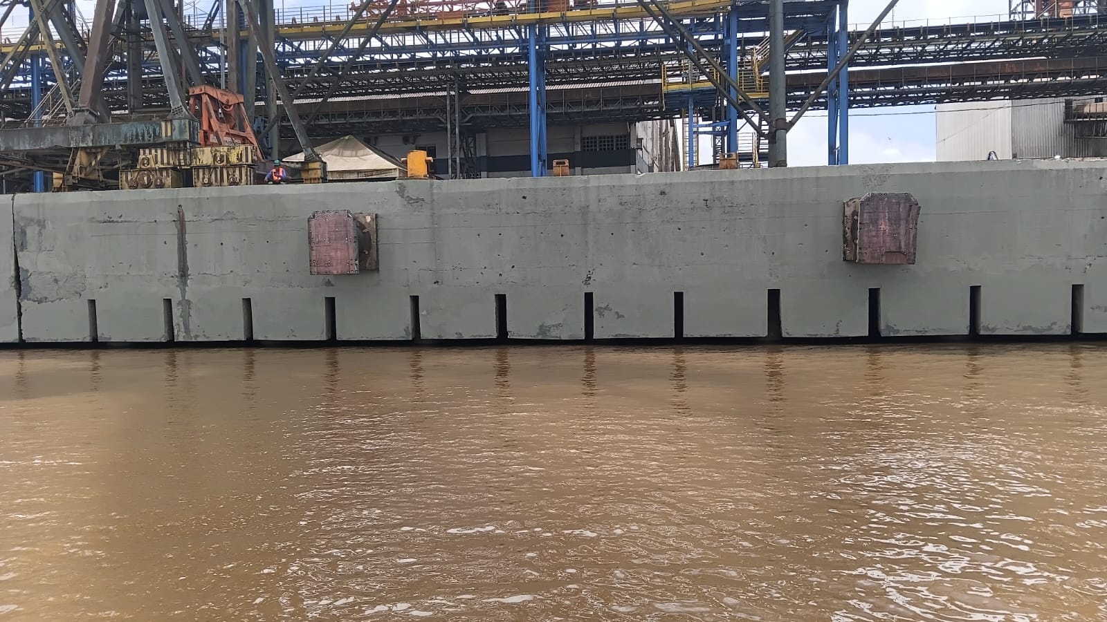 CDSA conclui reforma da proteção das estacas do Píer 1 do Porto de Santana